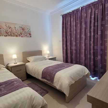 Lovely Apartment With Side Sea View St. Paul's Bay Exterior foto