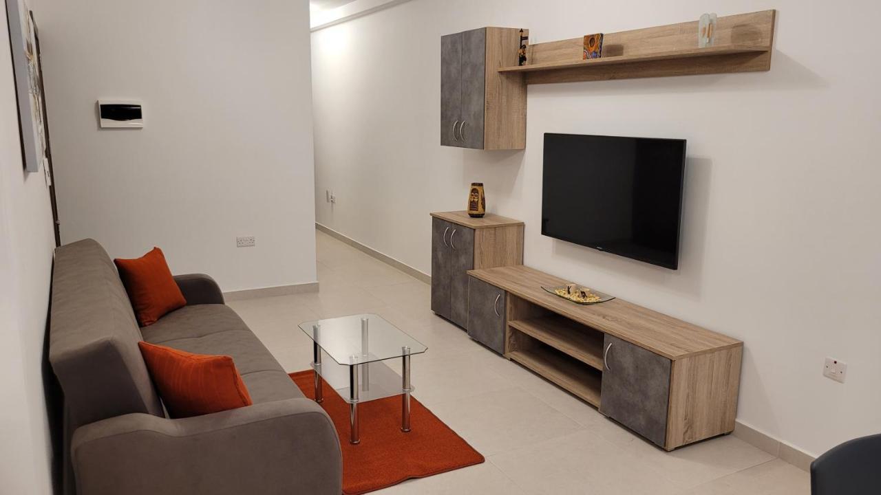 Lovely Apartment With Side Sea View St. Paul's Bay Exterior foto